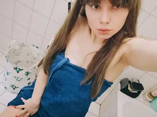 sexy teenager julieta