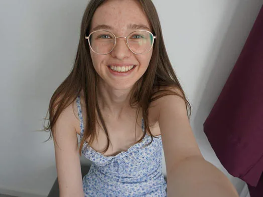 Sexcam Teen Emmi